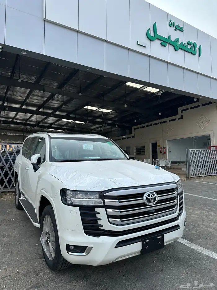 لاندكروزر 2024 فئة 4 فور سعودي اصفار 25