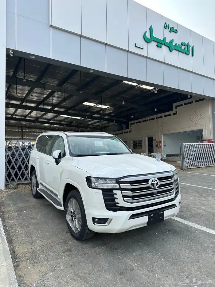 لاندكروزر 2024 فئة 4 فور سعودي اصفار 32