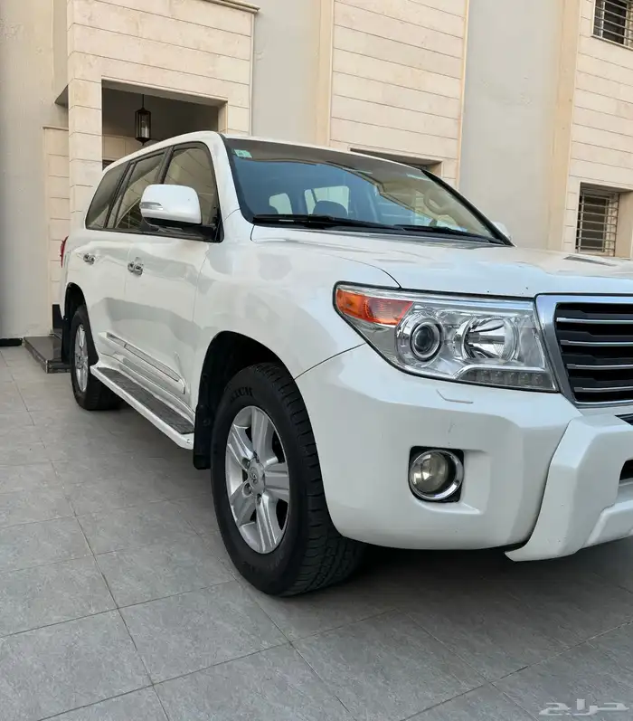 للبيع لاندكروزر 2014 سعودي فل كامل ماشي 250 (( تم البيع )) 4