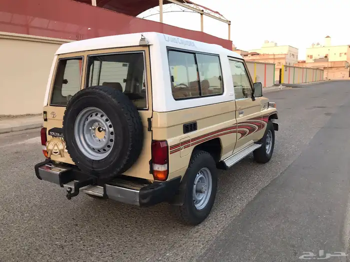 ( تم البيع ) تويوتا ربع فيبر موديل 1987 4