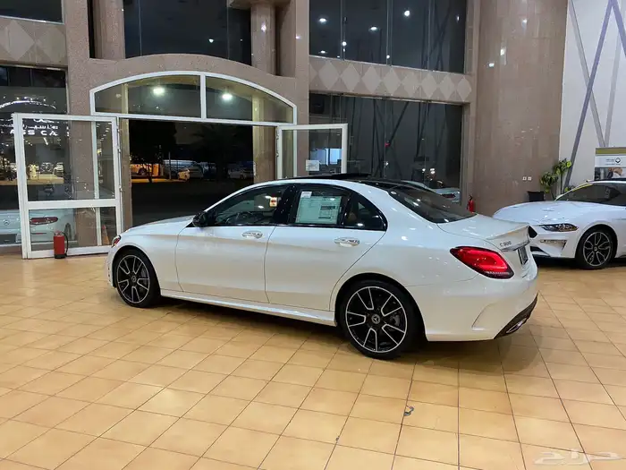 مرسيدس C300 لؤلؤي نايت بكج 3