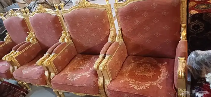 مساند ومراكي ومدات وكراسي. 8