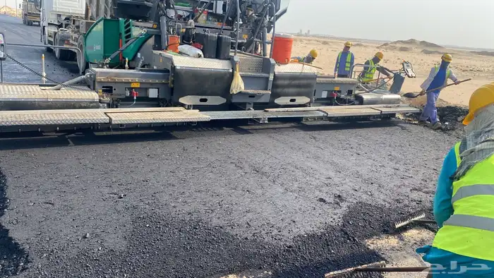 معدات اسفلت للإيجار 10