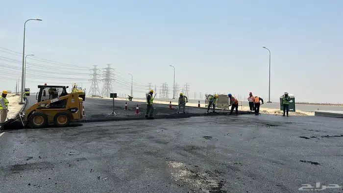 معدات اسفلت للإيجار 19