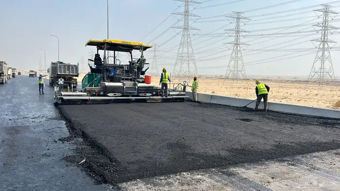 معدات اسفلت للإيجار 22