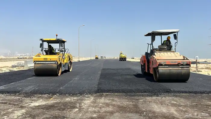 معدات اسفلت للإيجار 8