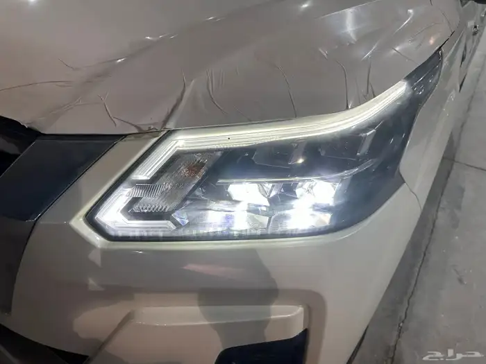 نيسان اكستيرا استاندر دبل وبدون دبل. أصفار 2023 6