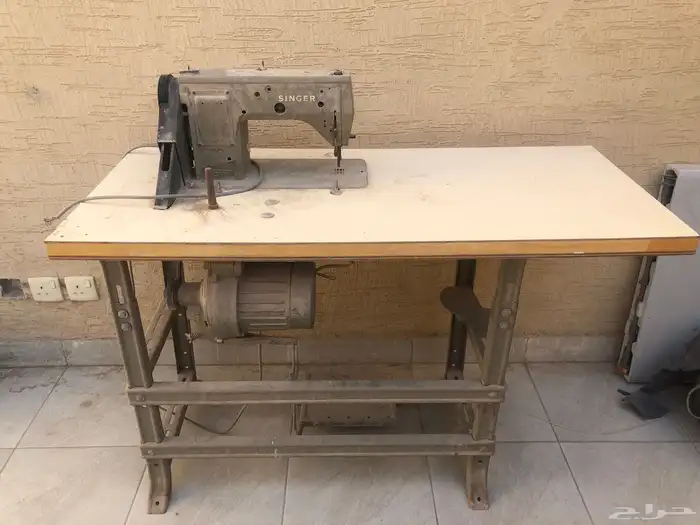 مكينة خياطه وهوبات ددسن كمبروسر فورد 1