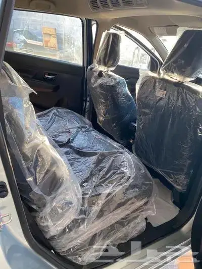 سوزوكي ارتيجا 2025 7 راكب ستاندرد 10