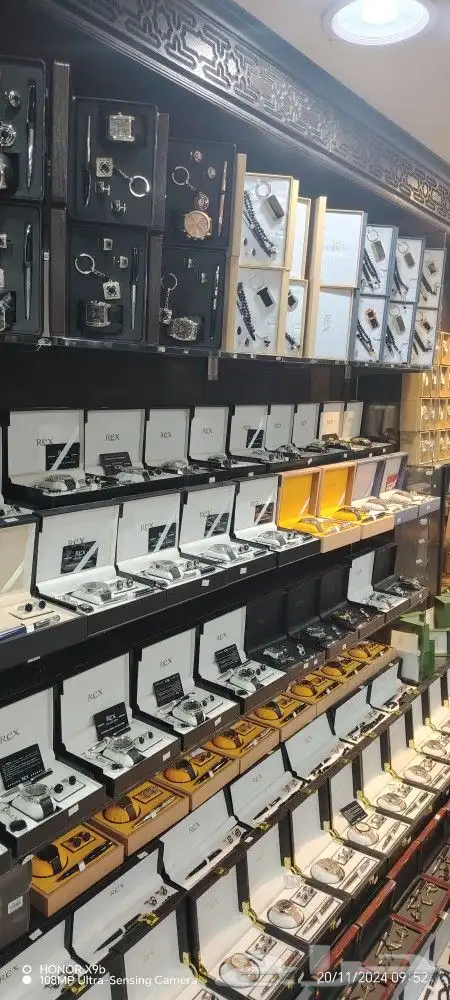 تنفيذ كافة أنواع المطبوعات ولوحات الحروف البارزة 1