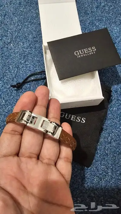 سوارة رجالية ماركة Guess 0