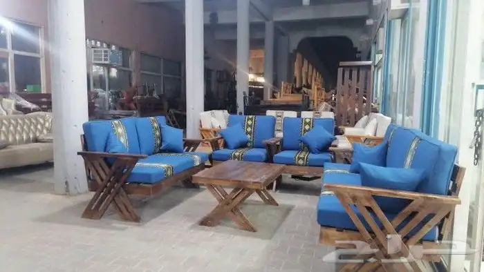 جلسات خارجية خشب وحديد وخيزران حسب الطلب 0