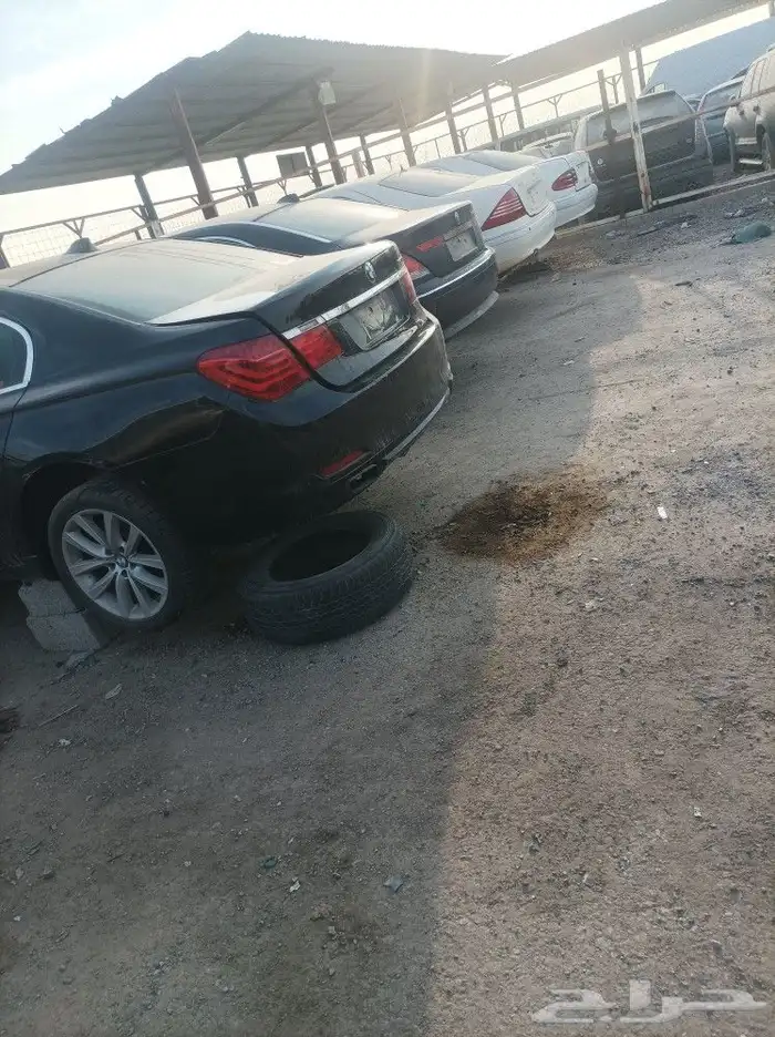 تشليح مرسديس وبي م يوجد لدينا توصيل موديل2010 0