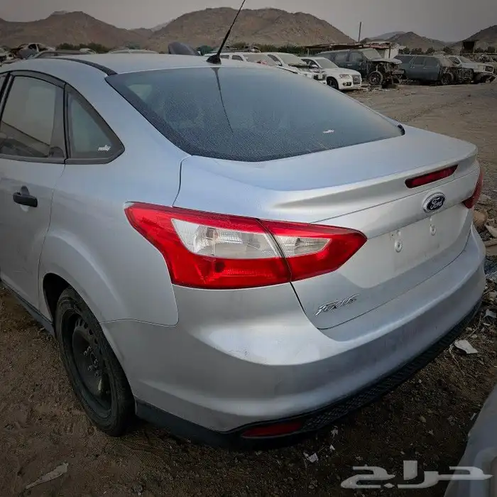 فورد فوكس 2012 قطع غيار تشليح 2