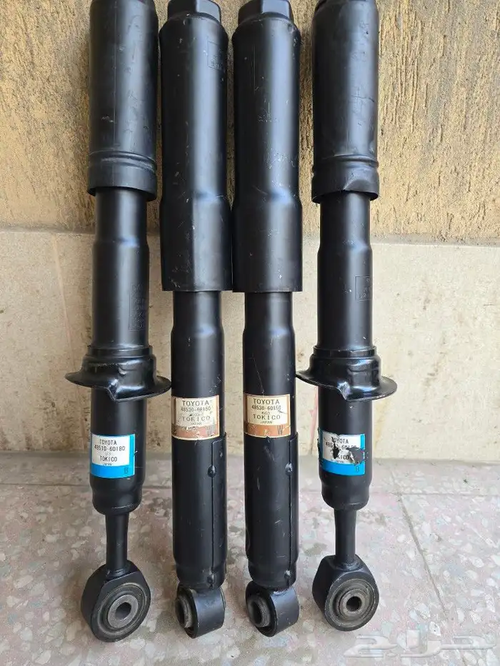 جيب لاندكروزر 2015 مساعدات 4