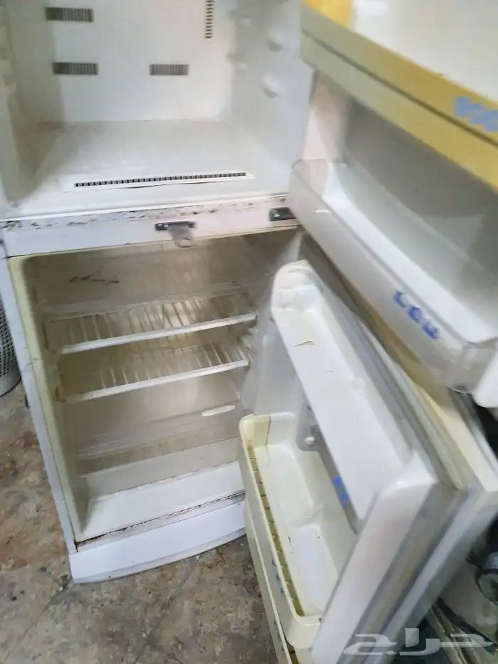 Refrigerator for Sale in 600 0