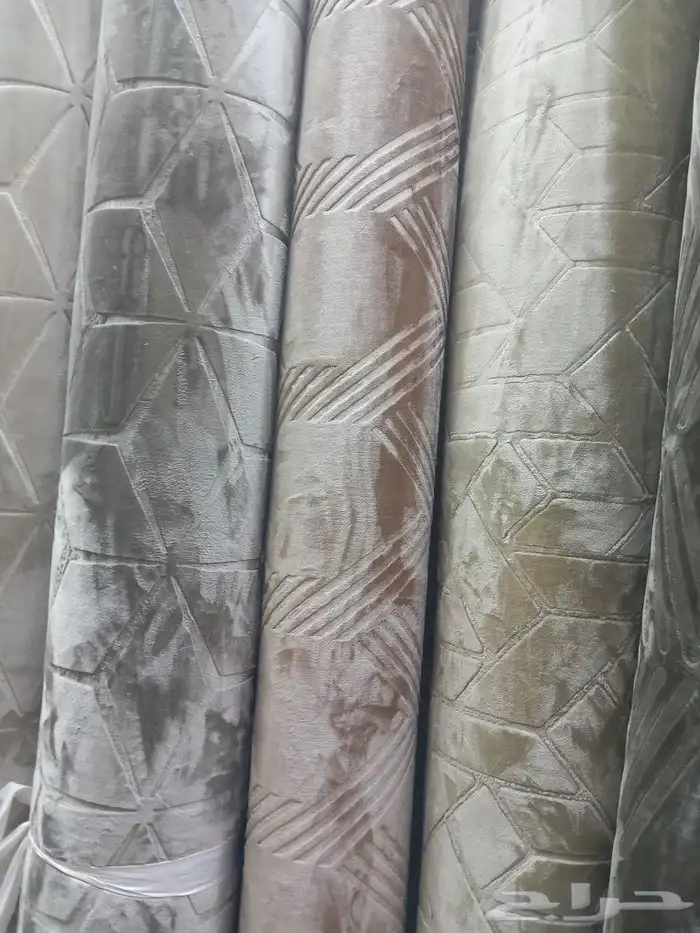 مفروشات وموكيت يوجد جميع جميع الكميات 14