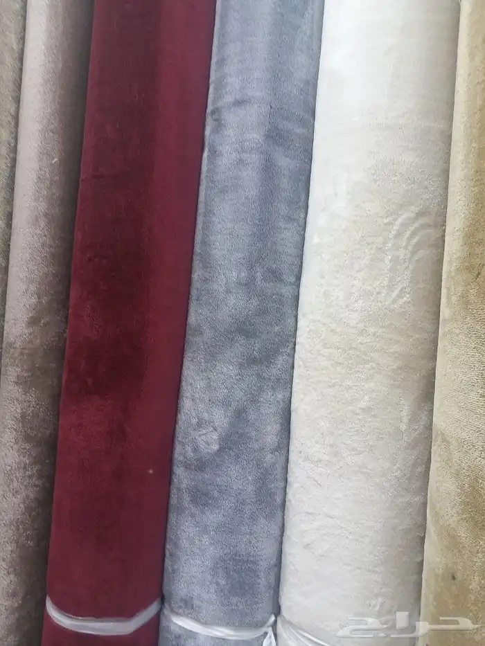 مفروشات وموكيت يوجد جميع جميع الكميات 16