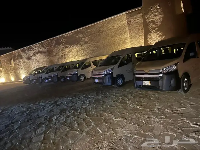 خدمات التشغيل ( باصات للإيجار ) 3