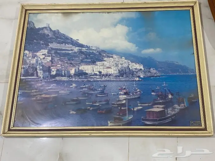 ثلاث لوحات جدارية 1