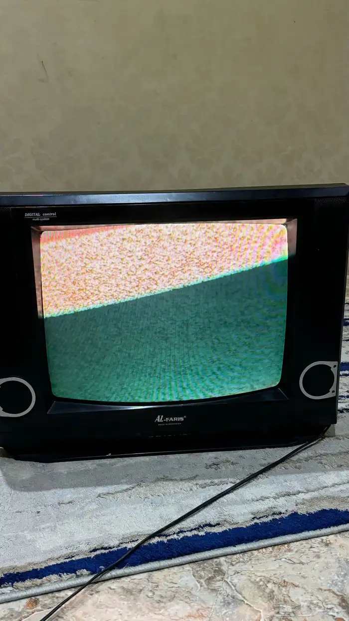 تلفزيون قديم شغال على المنظور تراثي 2