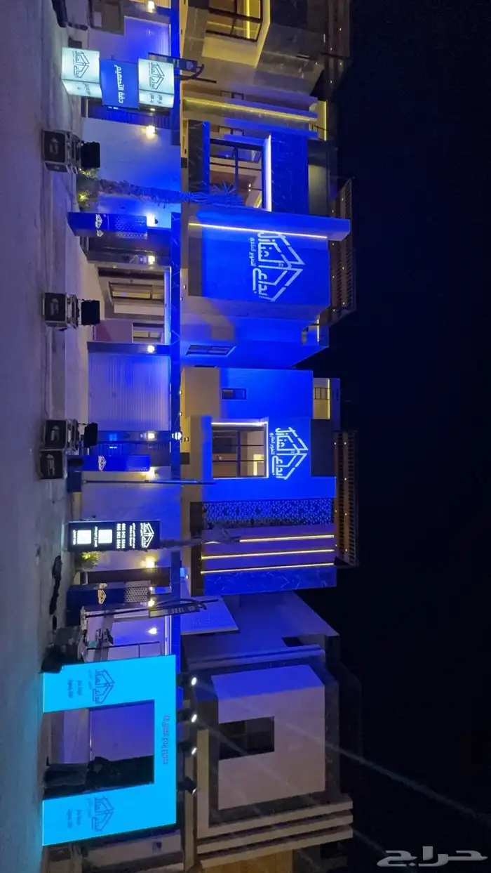 تاجير شاشات واضائات للمشاريع العقارية والمجمعات التجارية 50