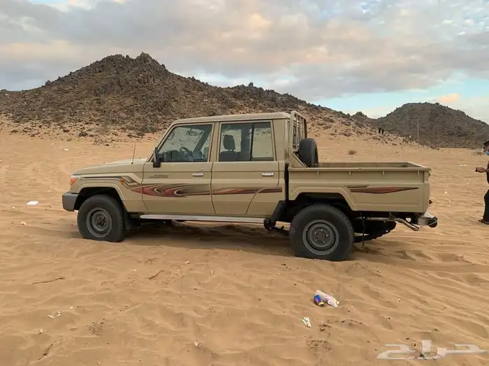 ( تم البيع ) تويوتا شاص موديل 2015 21