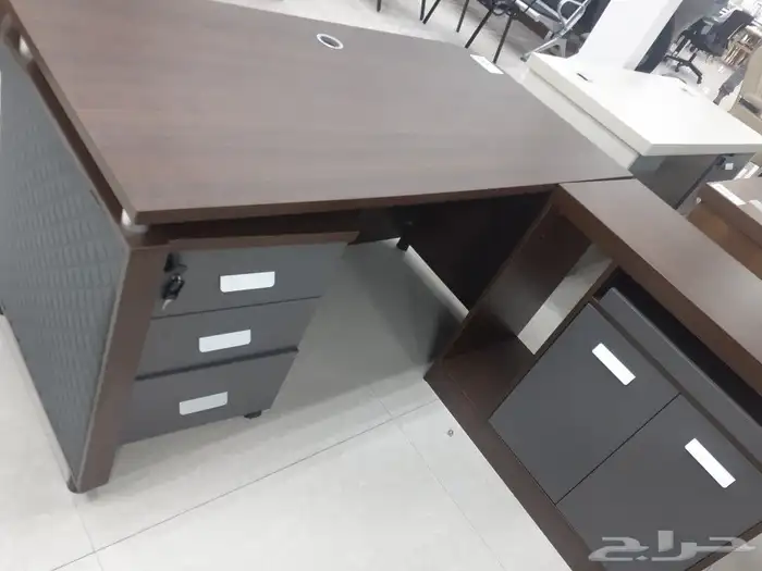 أثاث مكاتب جديد 1