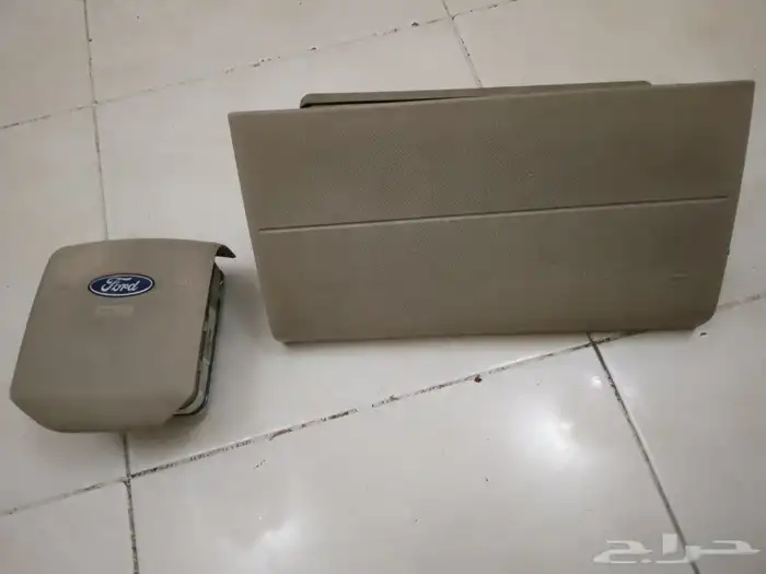 ايرباك دركسون وطبلون سياره فورد اكسبديش موديل 2008 0