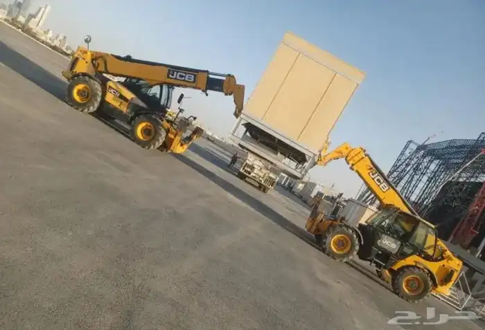 رافعة JCB 17 متر 1