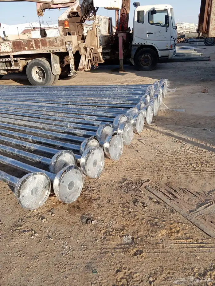 اعلام يارب سواري لوحات حديد مشاريع عقارية 55