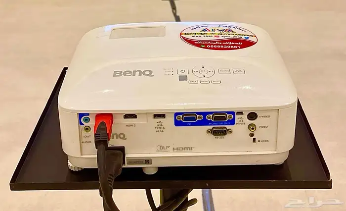 تاجير شاشه بروجكتر 4