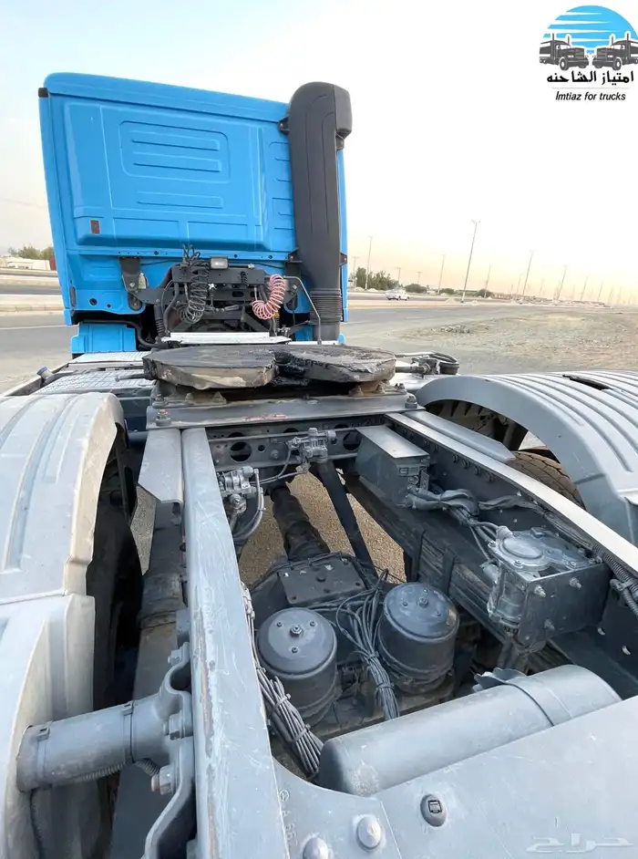 راس مرسيدس اكتروس دبل 4x4 طراز 2044 موديل 2017 14