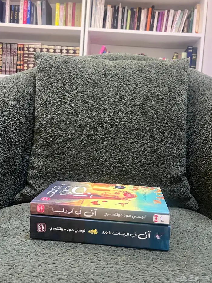 كتب مستعملة بحالة ممتازة للبييع 4