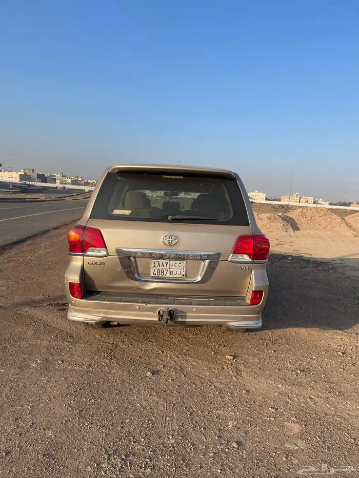 تويوتا لاندكروزر جكسار فل كامل GXR3 نظيف جدا ( اقبل البدل ) 4