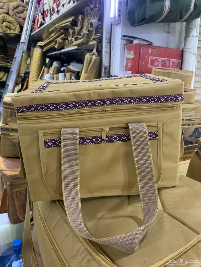 عزبة مبطنه 0