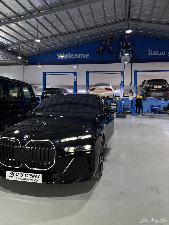 مركز صيانة سيارات بي إم دبليو بالرياض 10