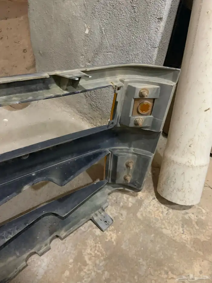 قطع غيار جمس و بليزر 8