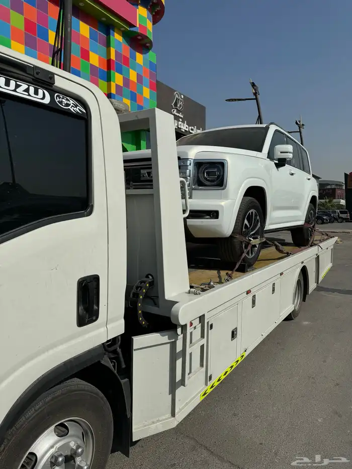 سطحة من الرياض الى دبي 0