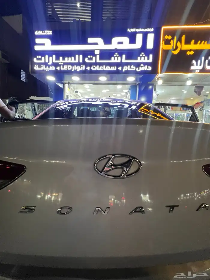 شاشة سوناتاء18 6