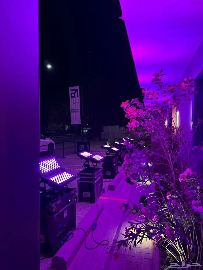 تاجير شاشات واضائات للمشاريع العقارية والمجمعات التجارية 1