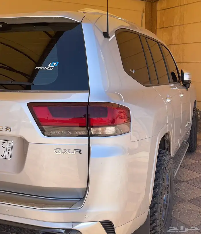 للبيع جنوط برايد مع كفرات حجري 4