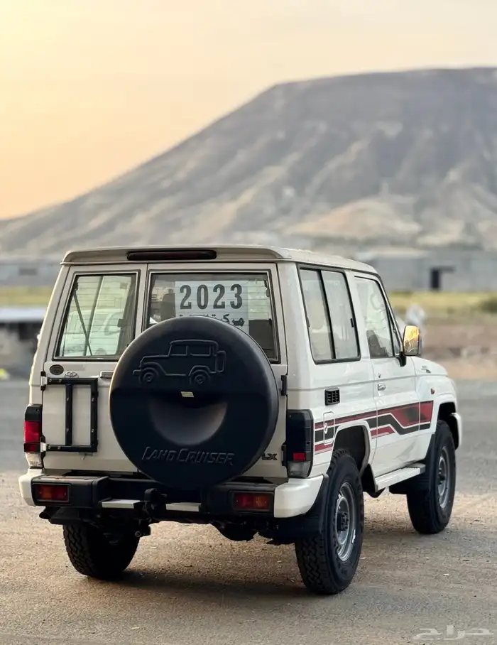 جيب مصندق سبعين عام 2023 جديده جير عادي 11