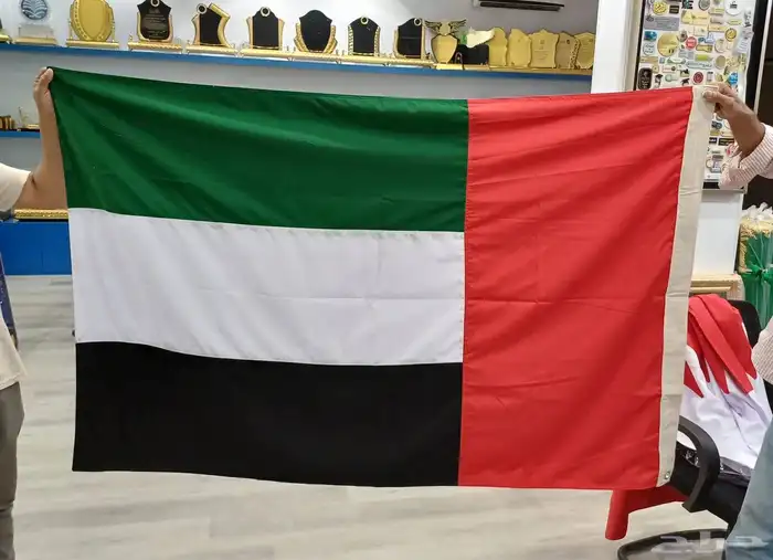 اعلام يارب سواري لوحات حديد مشاريع عقارية 40