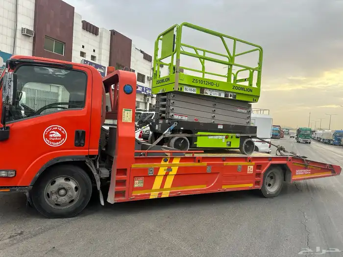 تاجير رافعه شوكيه سكينه فوركلفت للايجار سيزرلف مان لفت 1