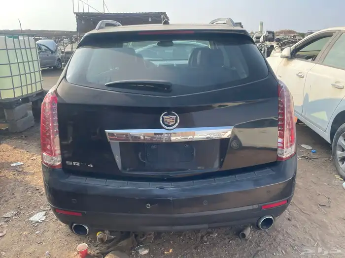 كاديلاك SRX تشليح 1