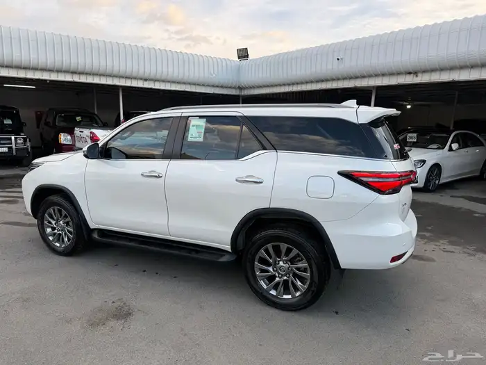 فورشنر 2022 فل كامل بدون رادار 3