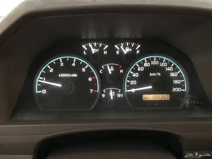 ( تم البيع ) تويوتا شاص موديل 2015 30