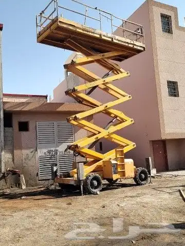 سيزر لفت ومان لفت رافعات شوكيه 8