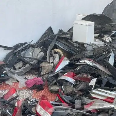 عدسات شمعات اسطبات زنون محولات لمبات ليد غطيان شمعات تفصيل 39